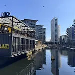 Dock 2 Bed Balcony & River View Apartamento