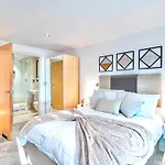Dock 2 Bed Balcony & River View Apartamento *