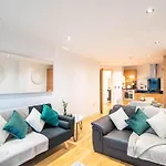 Dock 2 Bed Balcony & River View Apartamento Leeds (West Yorkshire)