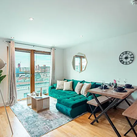 2-bed 2 Bath At Dock With Balcony