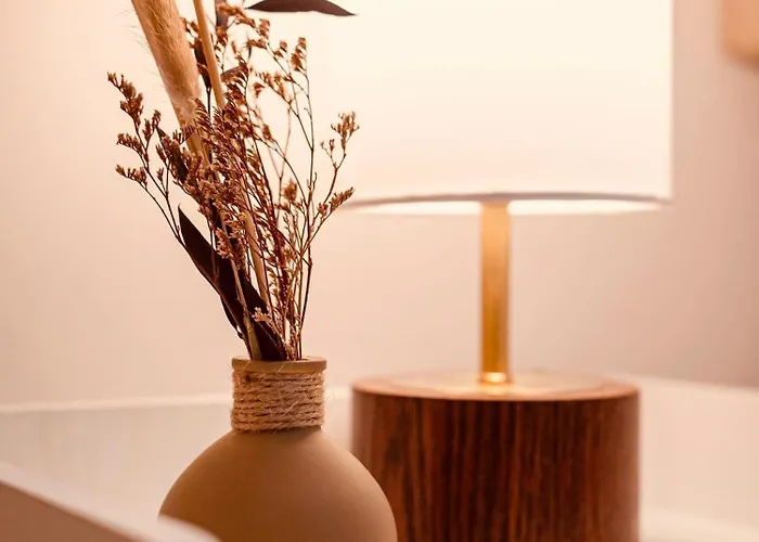 Leeds Dock 2Br 2Ba Balcony & River View *