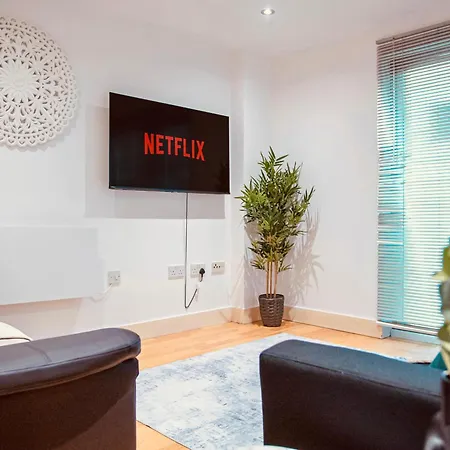 Apartamento Dock Balcony & River View 2 Bed Leeds (West Yorkshire)