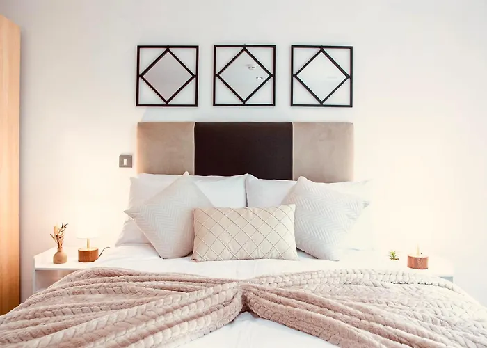 Leeds Dock 2Br 2Ba Balcony & River View * Leeds (West Yorkshire)