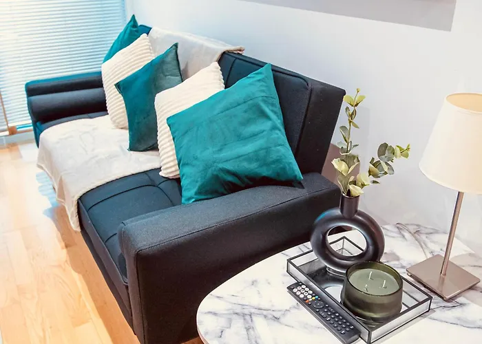 Leeds Dock 2Br 2Ba Balcony & River View Appartement